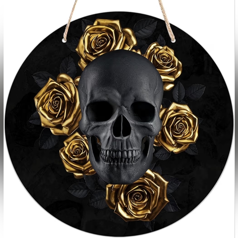 Black and Gold Skull Wall Decor